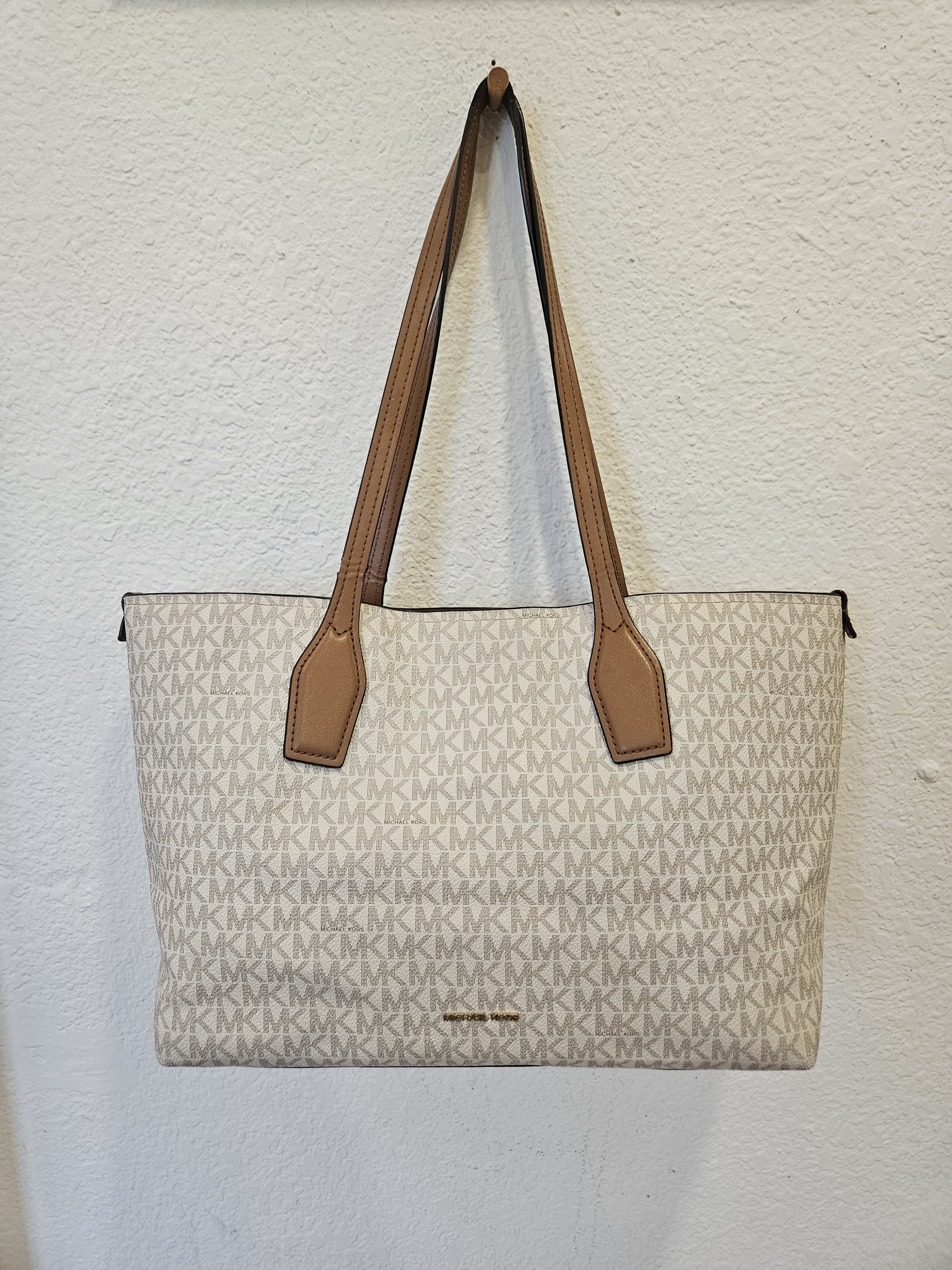 Michael Kors Charlie Logo Medium Tote Bag